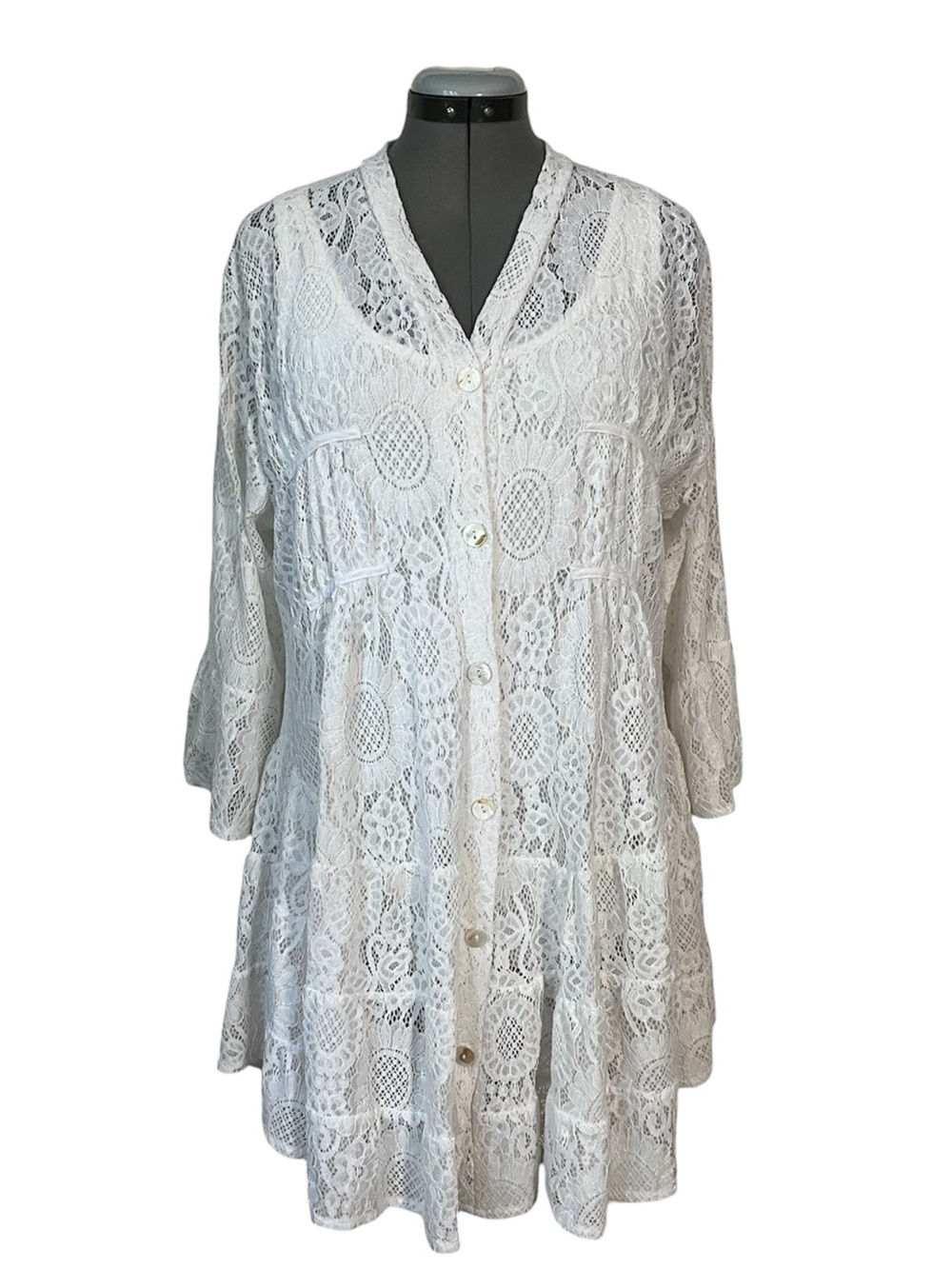 Papillon Lace button front tunic white XL